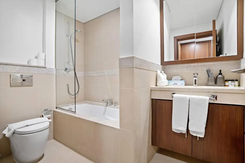 Apartment First Class 1Br Iconic Cityscape Haven Dubai United Arab Emirates