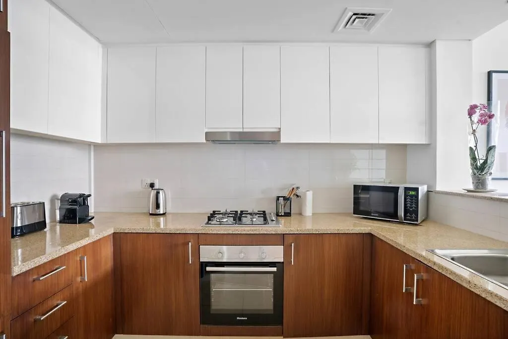 Apartment First Class 1Br Iconic Cityscape Haven Dubai United Arab Emirates