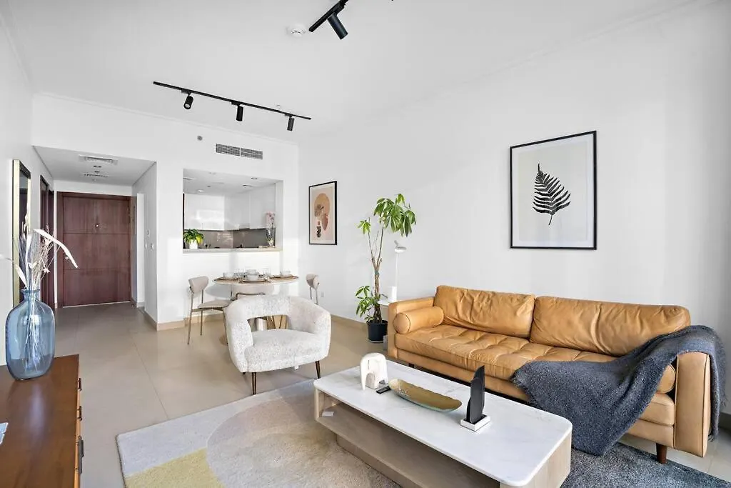 דירה דובאי First Class 1Br Iconic Cityscape Haven